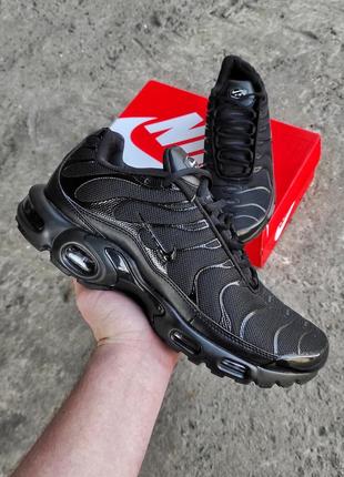 Кроссовки nike air max plus tn black