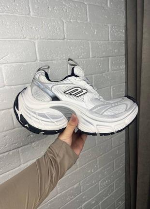 Кроссовки в стиле balenciaga