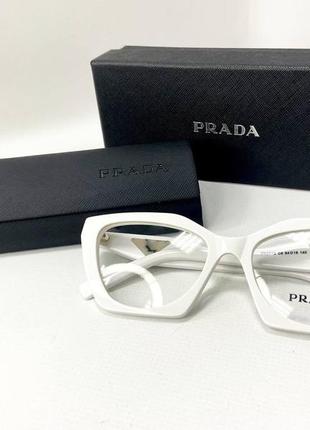 Оправа для встановлення лінз геометрична жіноча біла масивна