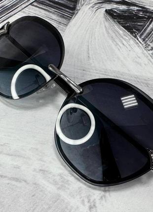 Сонцезахисні окуляри жіночі безправні з лінзами градієнт і металевими дужками6 фото