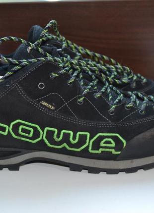 Lowa triolet gtx gore-tex 45р похідні черевики, трекінгові. гірські.