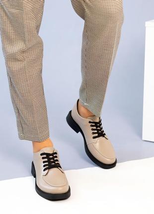 Бежевые кожаные туфли со шнурком7 фото