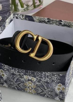 Жіночий шкіряний ремінь 3см d