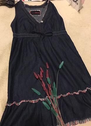 Очень симпатичное  джинсовое  платье