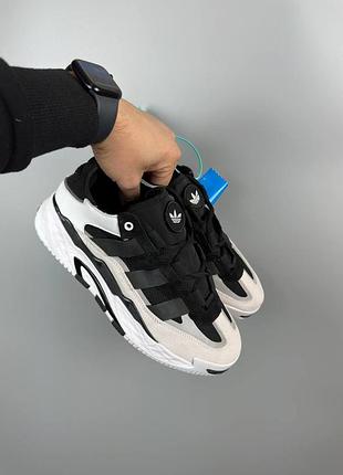 Мужская футболка adidas с большим лого