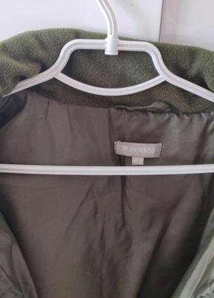 Легка демісезонна подовжена куртка на синтепоні7 фото