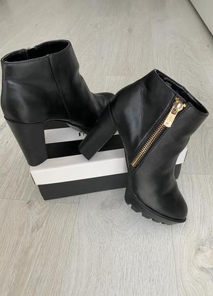 Стильные ботильоны ботинки river island