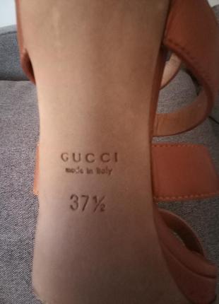 Босоніжки gucci