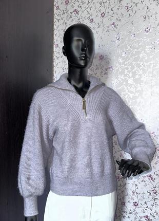 Базовый свитер с модным воротником6 фото