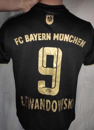 Спорт футбольная футболка f.c.bayern.levandowskie.10-14 лет.3 фото