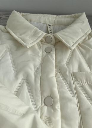 Куртка рубашка кремовая белая xs6 фото