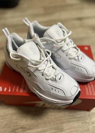 Новые оригинальные кроссовки w nike m2k tekno