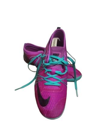 Nike легкие тренировочные кроссовки