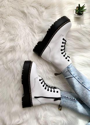 Ботинки dr. martens jadon white на платформе белый цвет кожа (36-41)💜6 фото