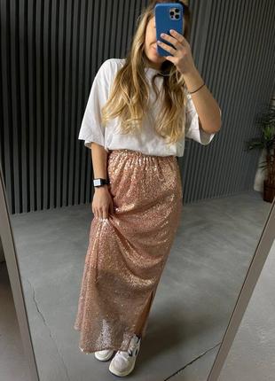 Стильная блестящая юбка в пайетках4 фото