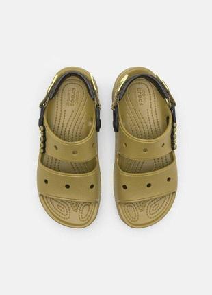 Крокс класссек сандалии-слади хаки crocs classic sandal all-terrain aloe9 фото