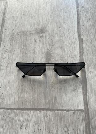 Оригінальні сонцезахисні окуляри komono2 фото
