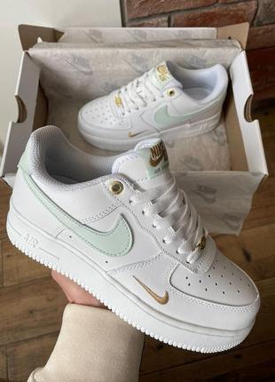 Женские кроссовки names nike air force 1 mini vapor