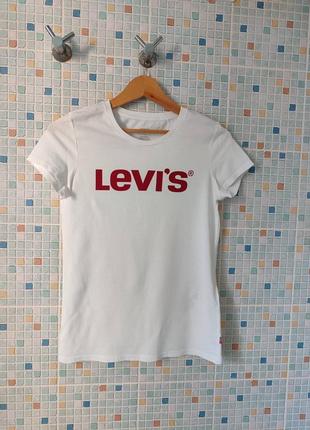 Новая футболка levis.1 фото