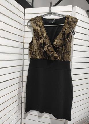 Сукня чорна принт леопард без рукавів 44 46 s m по фігурі плаття1 фото
