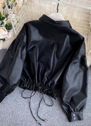 Стильная демисезонная кожаная куртка пиджак3 фото