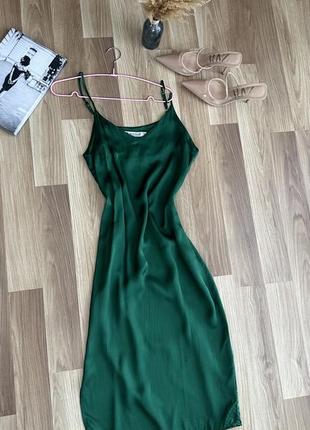 Сукня зелена міді