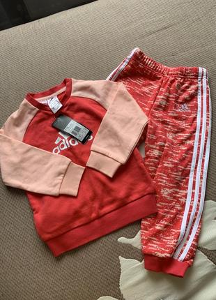 Костюм 18-24,2t,92 розмір adidas original