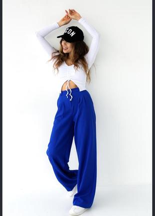 Топ білосніжний та салатовий в наявності розпродаж залишилось останні одиниці