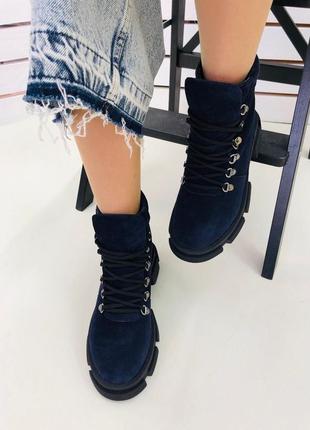 Женские ботинки со шнуровкой9 фото