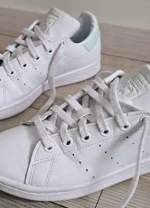 Кроссовки adidas stan smith w g58186 (р.36)