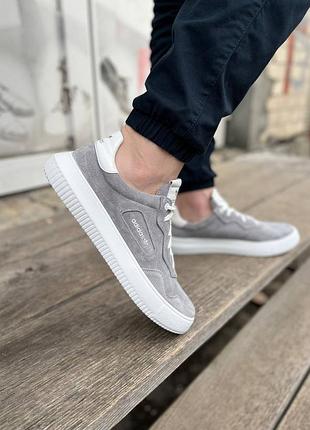Чоловічі замшеві кеди adidas сірі5 фото