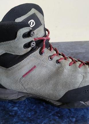 Треккинговые кожаные ботинки scarpa gore-tex 41 кроссовки ботинки треккинговое mammut la sportiva lowa salomon2 фото