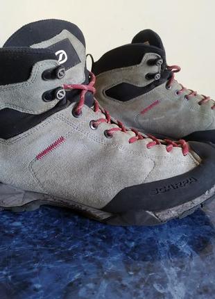 Треккинговые кожаные ботинки scarpa gore-tex 41 кроссовки ботинки треккинговое mammut la sportiva lowa salomon