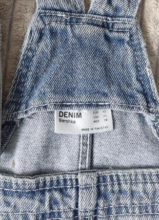 Джинсовий комбінезон bershka xs5 фото