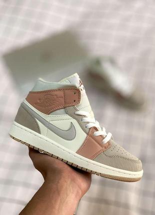 Кроссовки nike jordan 1 beige grey кожаные (37-41)💜7 фото