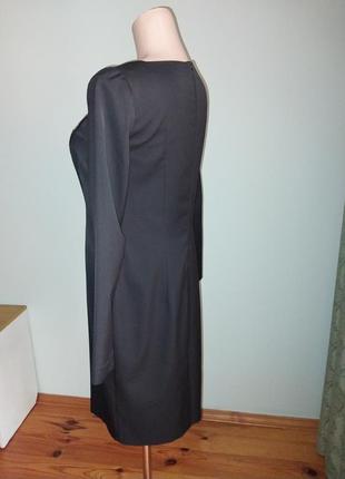 Платье вечернее с рукавом черная с вышивкой и кружевом3 фото