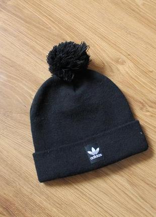 Adidas faux fur pompom beanie шапка з помпоном