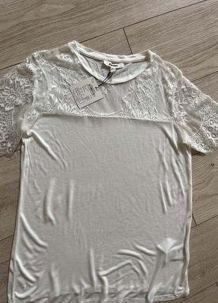 Футболка вискоза натуральная с кружевом блуза зарядная фирменный распродаж
