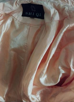 Куртка жіноча коротка на підкладці світла р. 44-468 фото