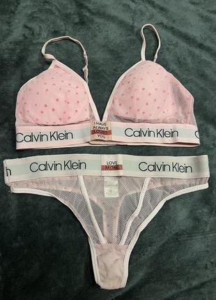 Комплект белья calvin klein