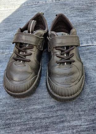 Кросівки на хдопчика фірми clerks