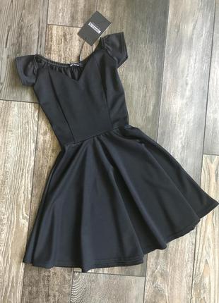 Платье чёрное классика missguided