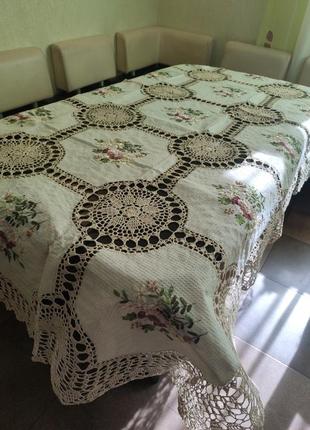 Ажурна скатертина з вишивкою лентами,розмір 150*220