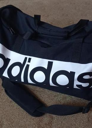 Сумка спортивная adidas. оригинал