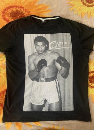 Футболка с cassius clay