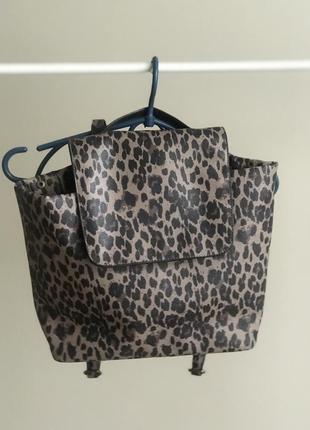 Акуратний жіночий рюкзак, тигровий принт