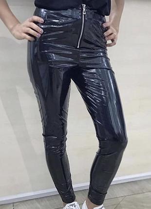 Calzedonia новые виниловые джинсы