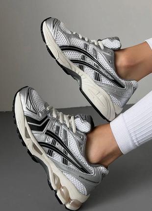 Классные женские кроссовки asics gel-kayano 14 silver black серебристые с чёрным1 фото