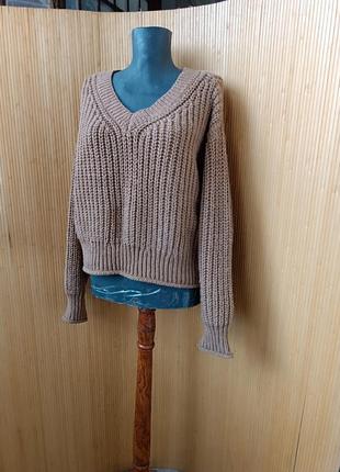 Короткий базовый бежевый свитер h&m