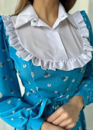 Голубое женское платье миди с воротничком в цветочный принт женское длинное платье в цветы с воротником7 фото